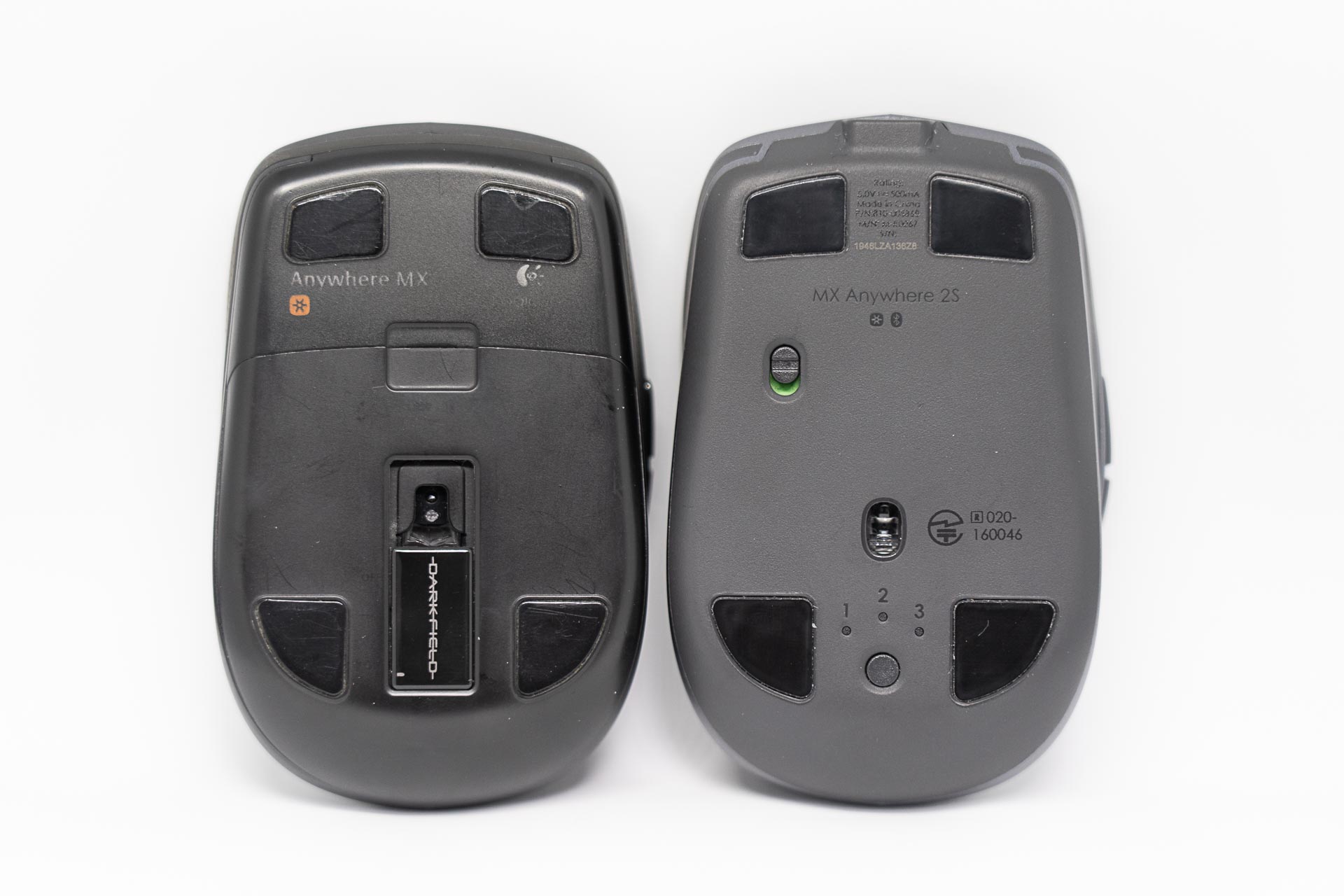 両モデルでスイッチを入れたところ